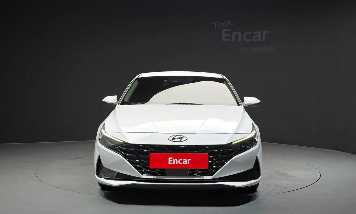 Hyundai AVANTE — фото 3
