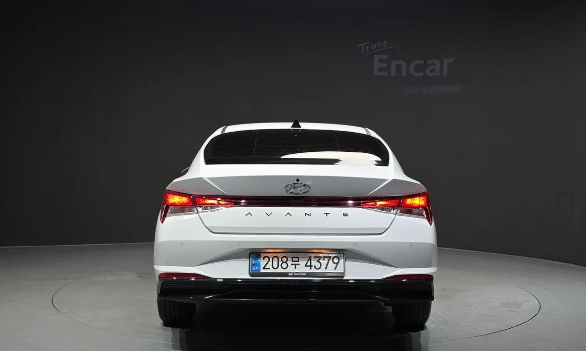 Hyundai AVANTE — фото 5
