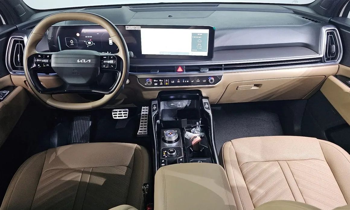 Kia Sorento — фото 8