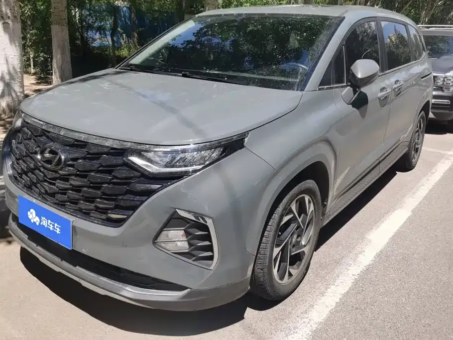 Hyundai Custo — фото 1