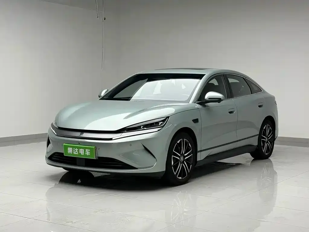 BYD Qin L — фото 1