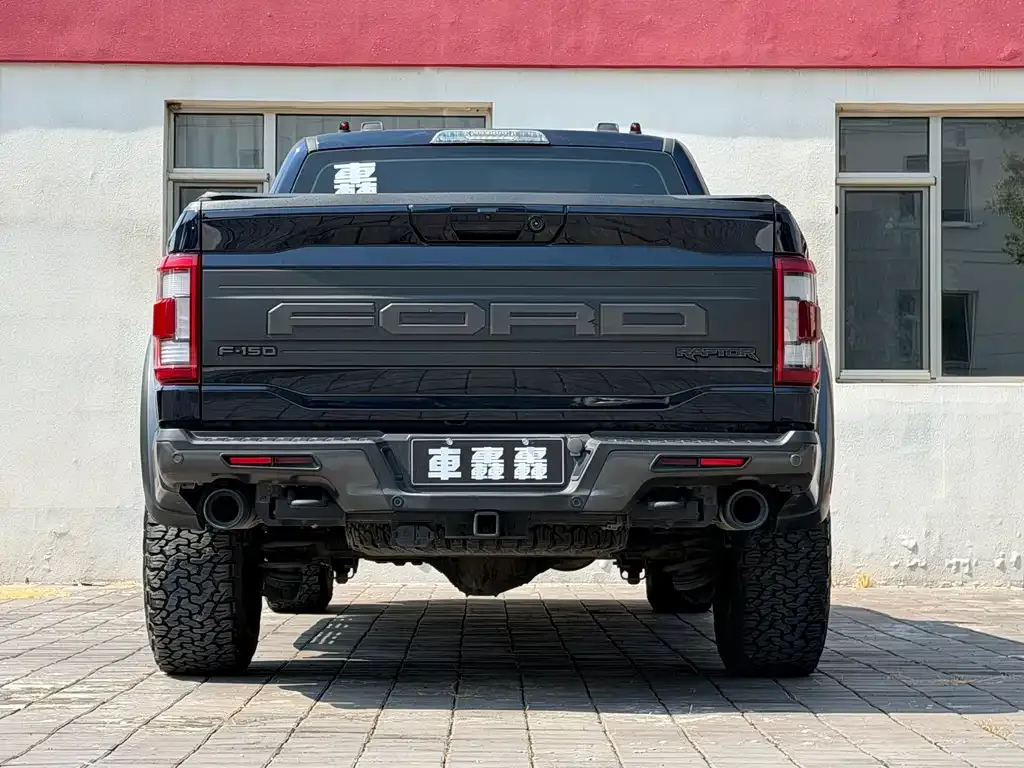 Ford F-150 Raptor — фото 5