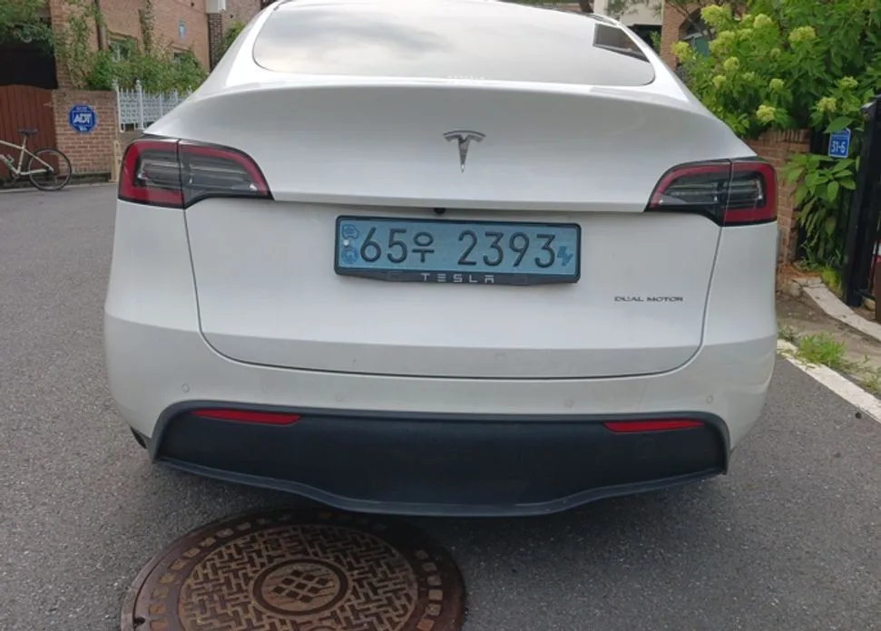 Tesla Model Y — фото 5