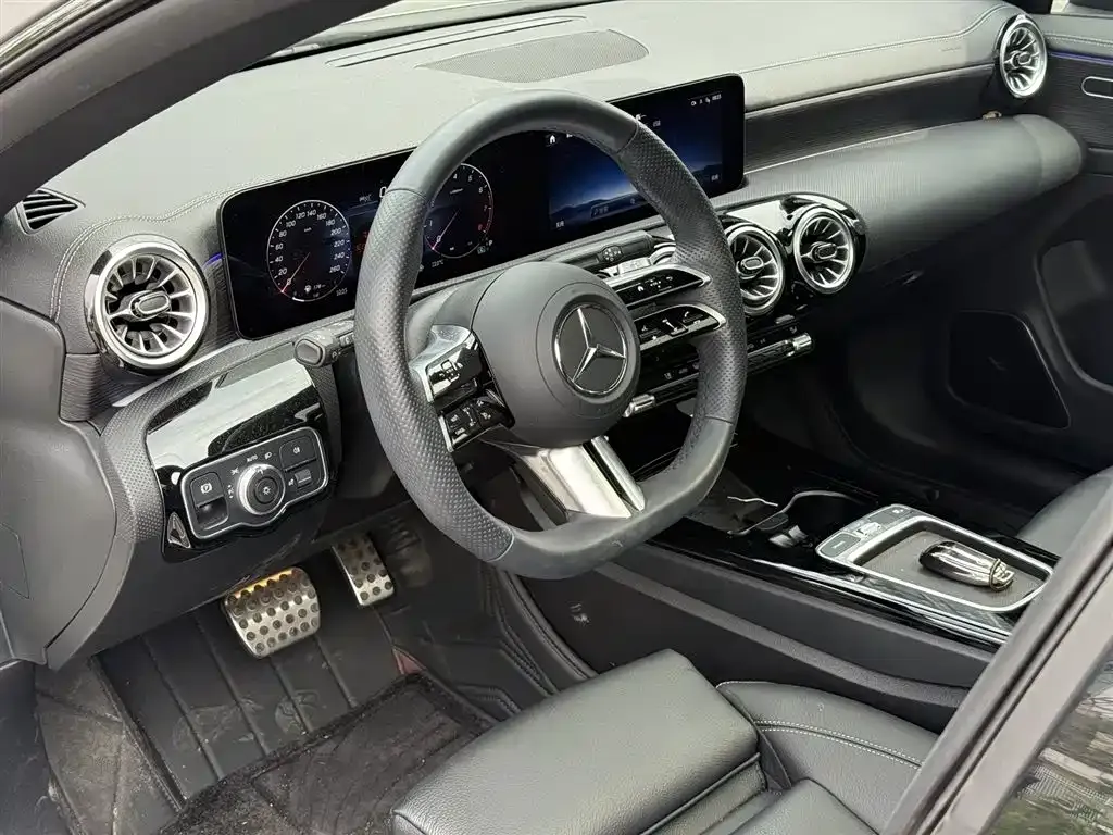 Mercedes-Benz CLA (Import) — фото 4
