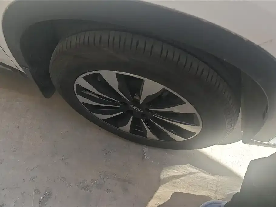 Chery Tiggo 8 PLUS — фото 3