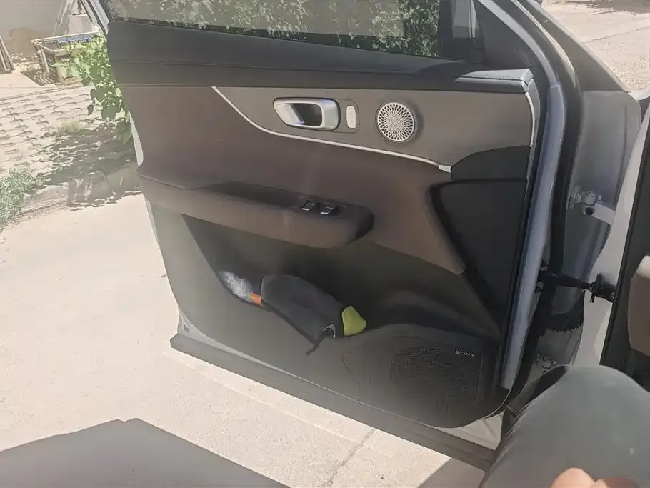 Chery Tiggo 8 PLUS — фото 8