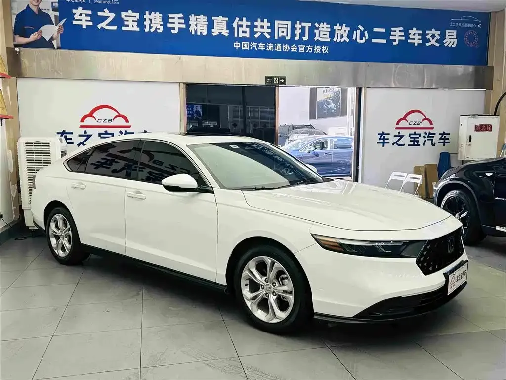 Honda Accord — фото 6