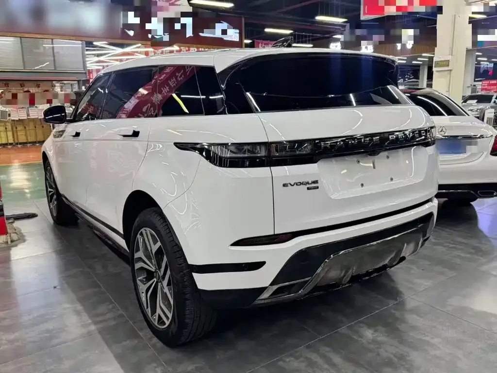 Land Rover Evoque — фото 6
