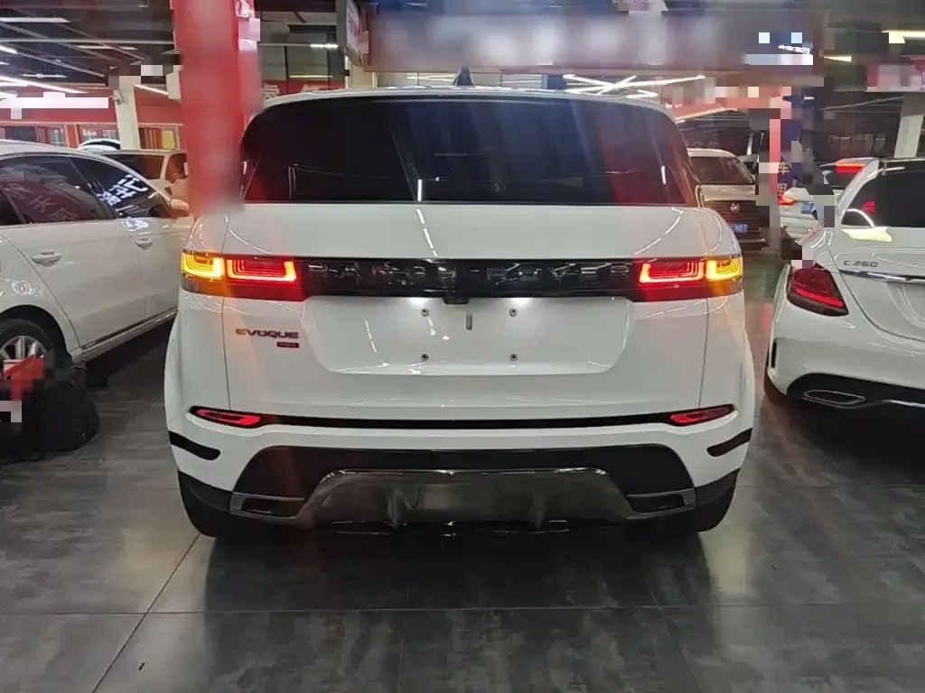 Land Rover Evoque — фото 10