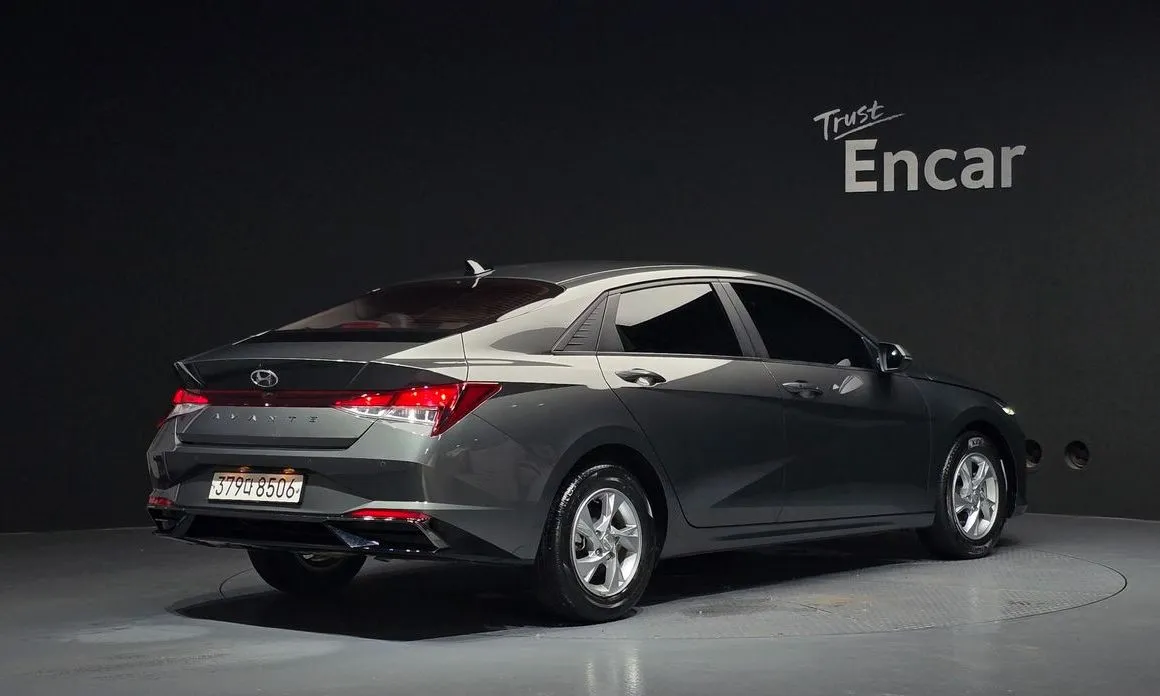 Hyundai AVANTE — фото 2