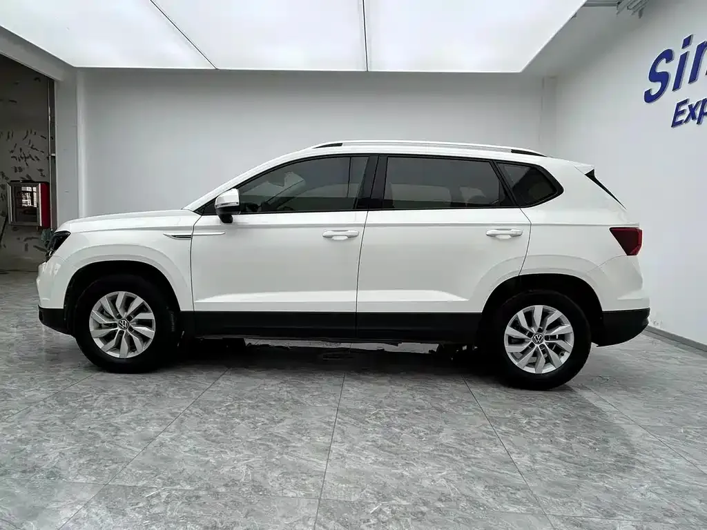 Volkswagen Tharu — фото 7