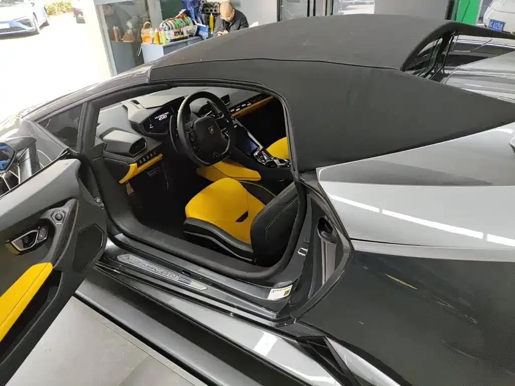 Lamborghini Huracan — фото 7