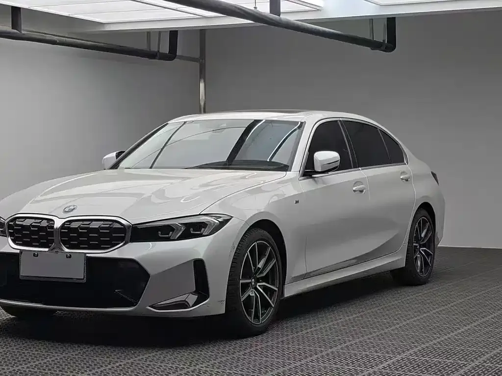 BMW 3 Series — фото 1
