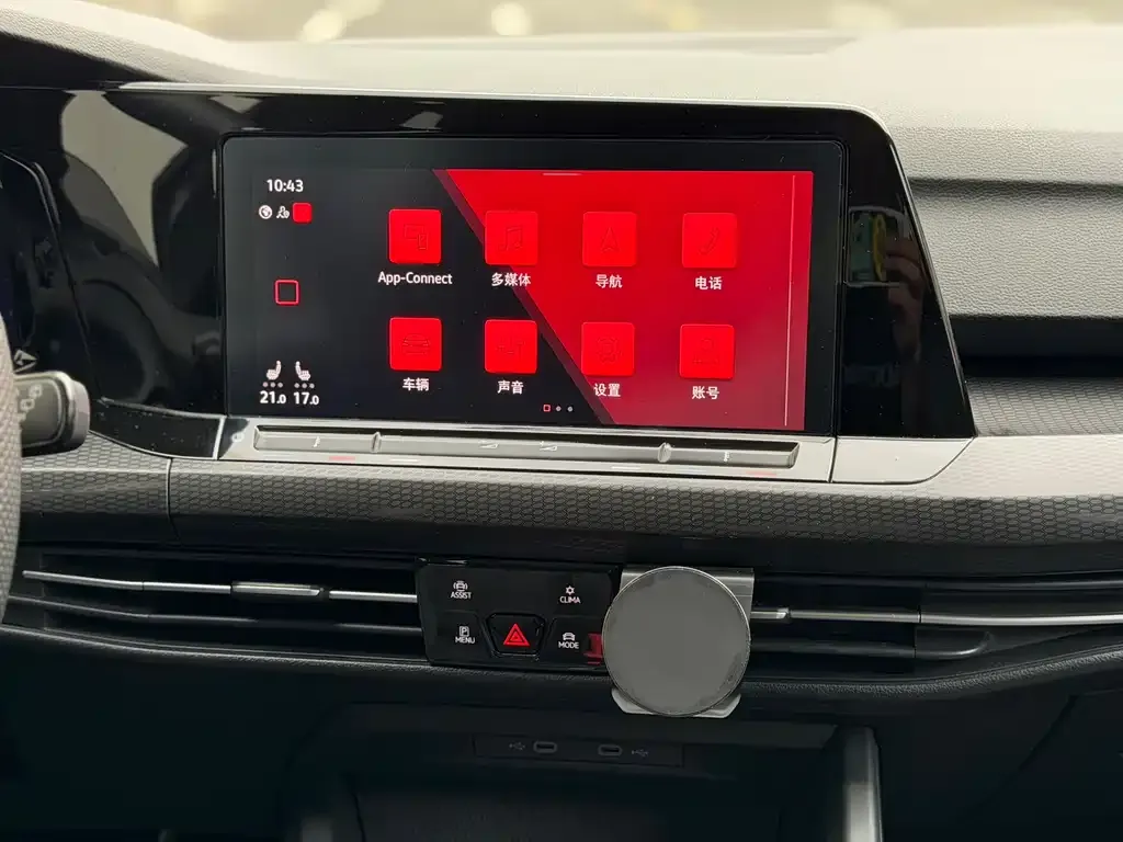 Volkswagen Golf GTI — фото 4