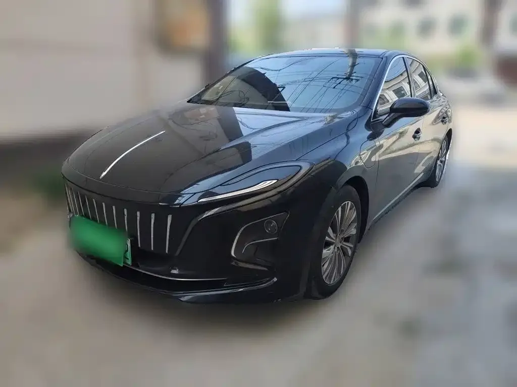 Hongqi E-QM5 — фото 4