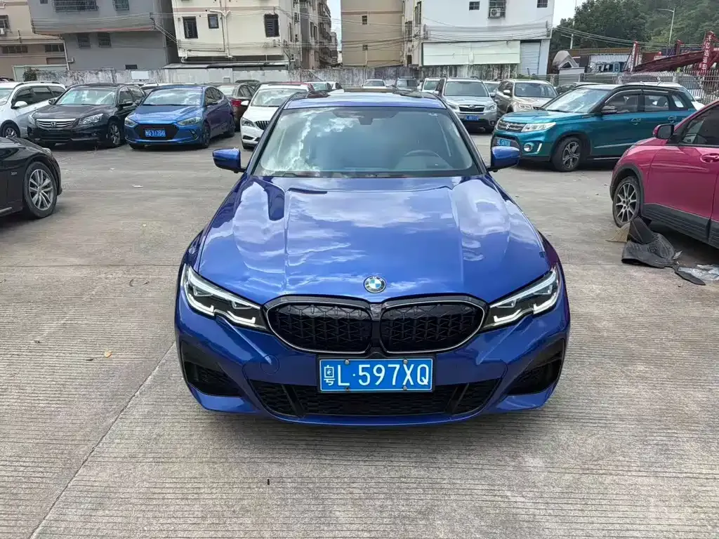 BMW 3 Series — фото 1