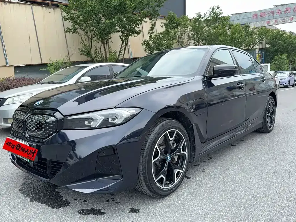 BMW i3 — фото 1