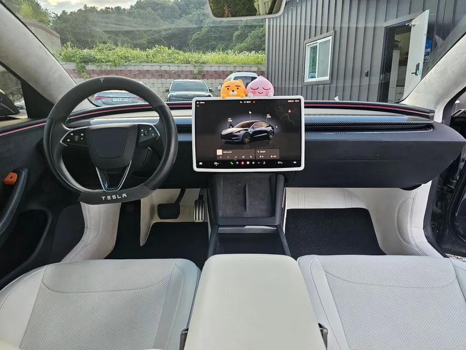 Tesla Model 3 — фото 9