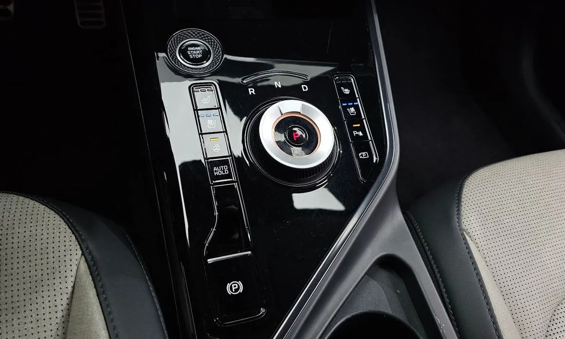 Kia Niro — фото 9