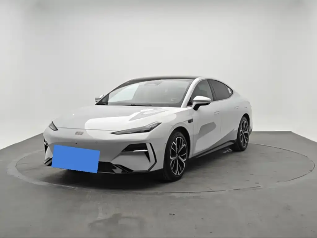 Geely Galaxy E8 — фото 1