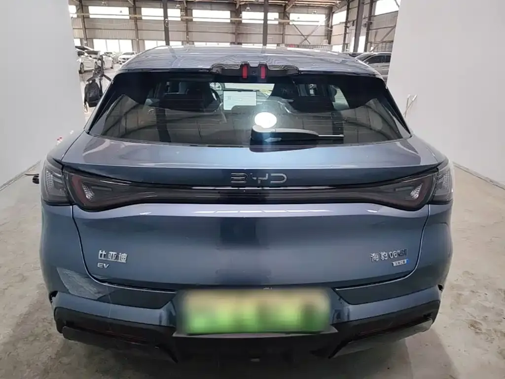 BYD Seal 06GT — фото 7