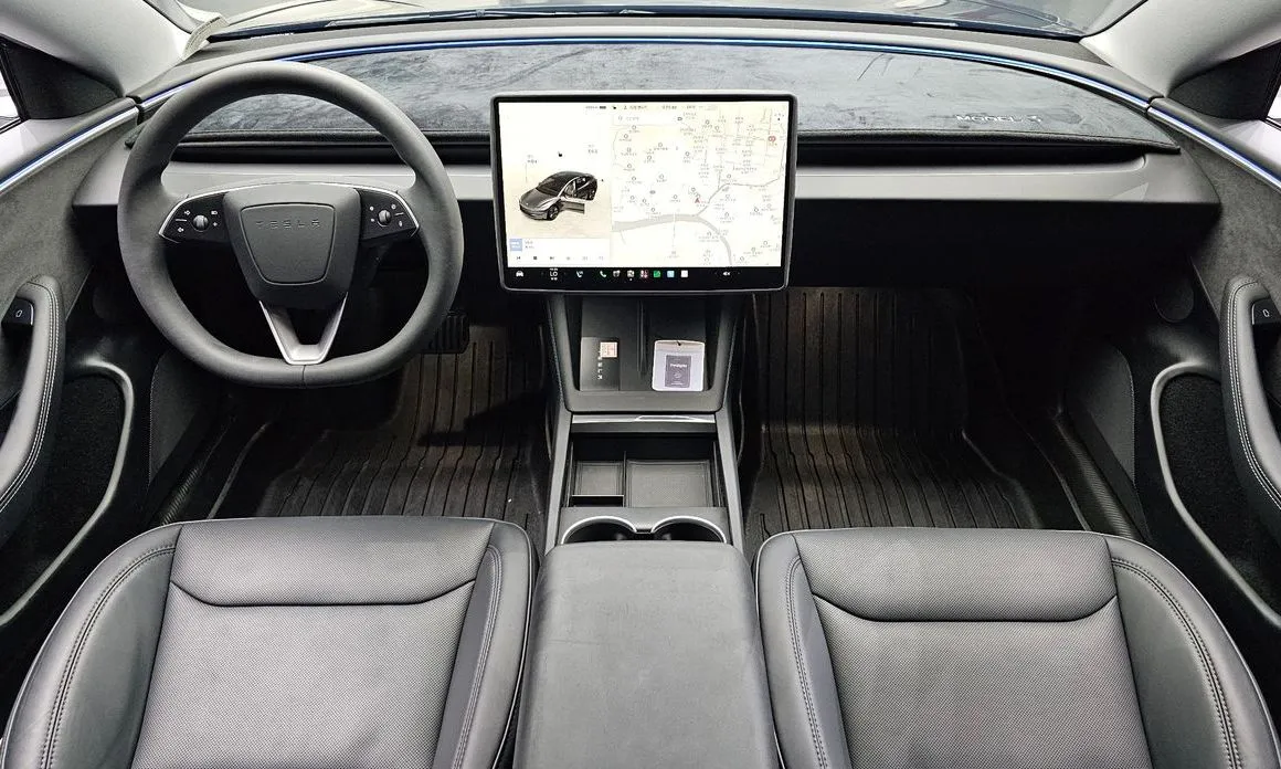 Tesla Model 3 — фото 2