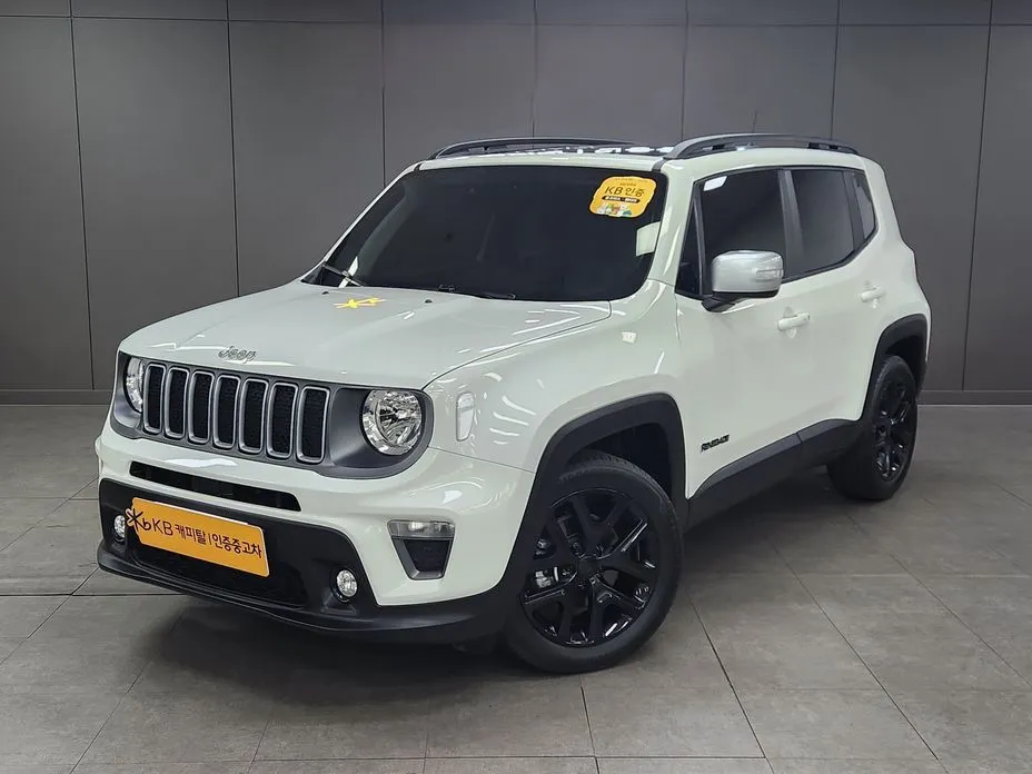 Jeep Renegade — фото 1