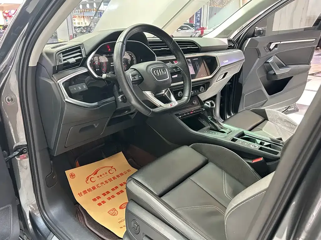 Audi Q3 Sportback — фото 2