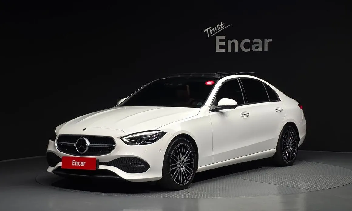 Mercedes-Benz C-Class — фото 1