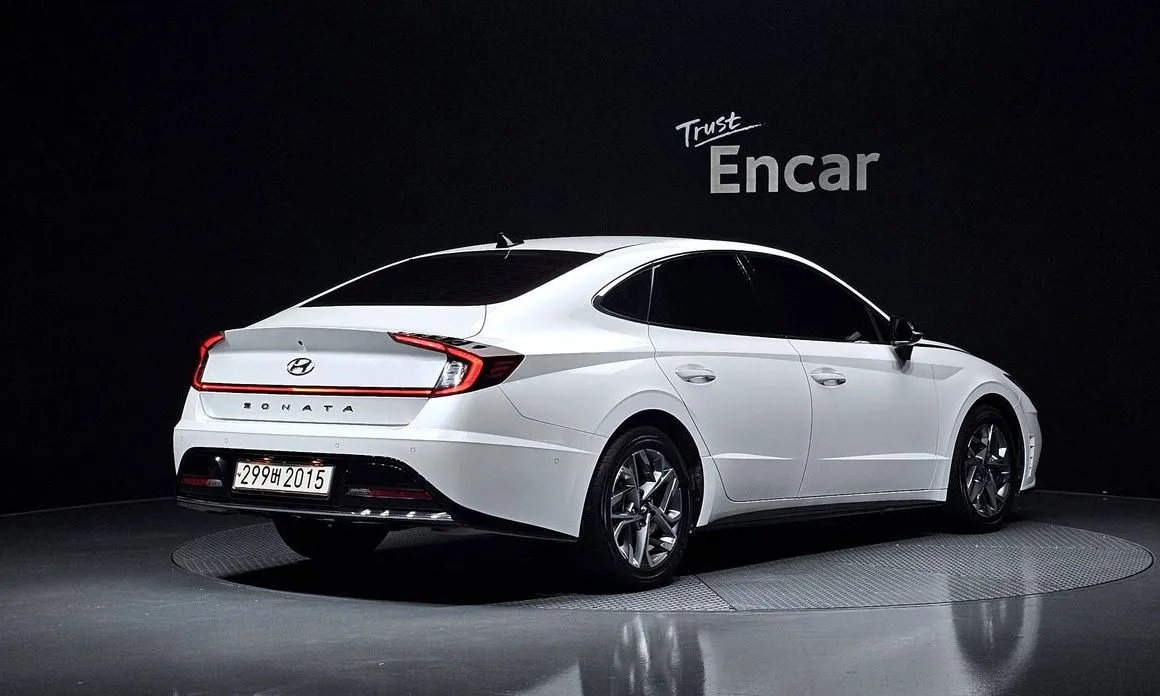 Hyundai Sonata — фото 9