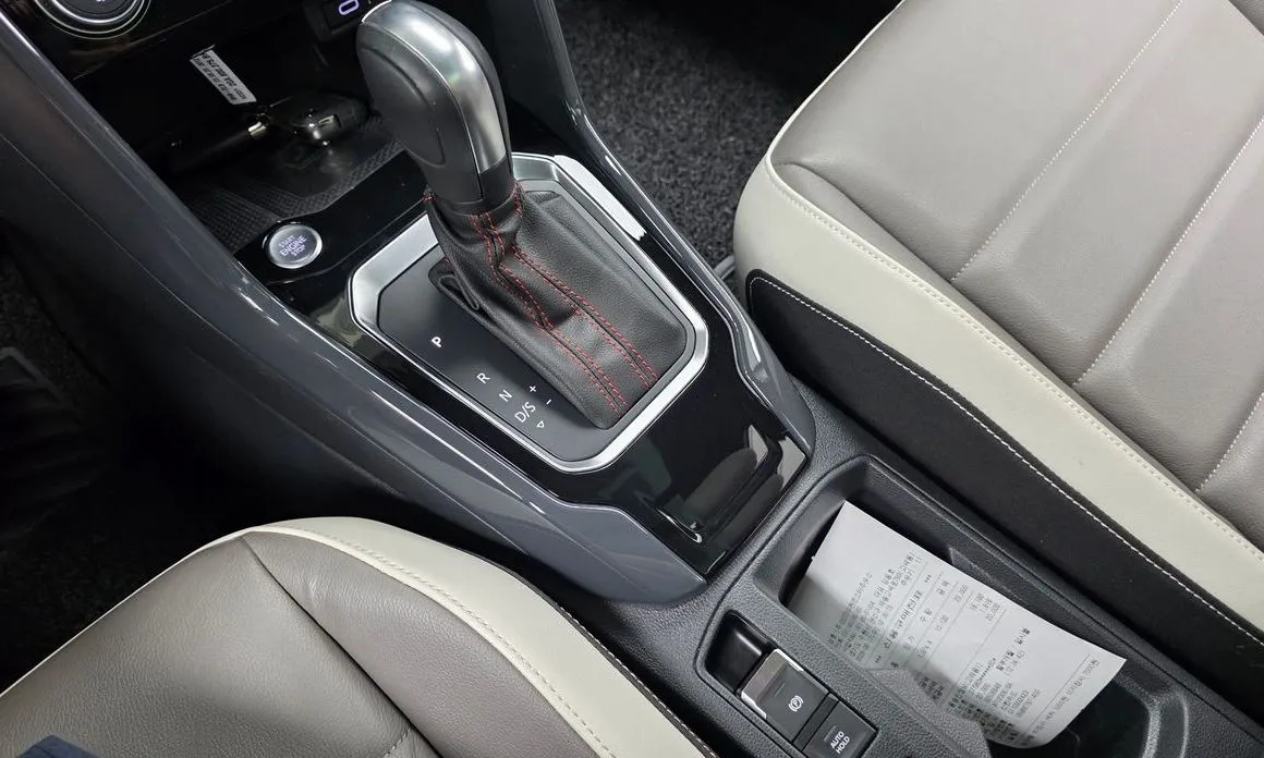 Volkswagen T-Roc 2021 из KR, фото 9