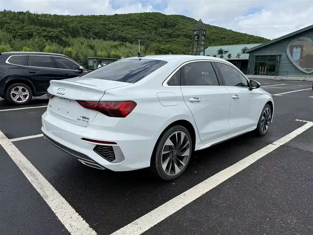 Audi A3 — фото 10