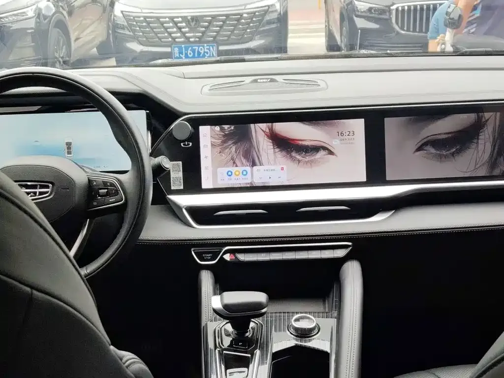 Geely Xingyue L 2024 из CN, фото 2