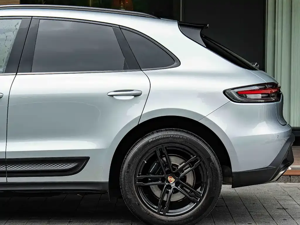 Porsche Macan — фото 7