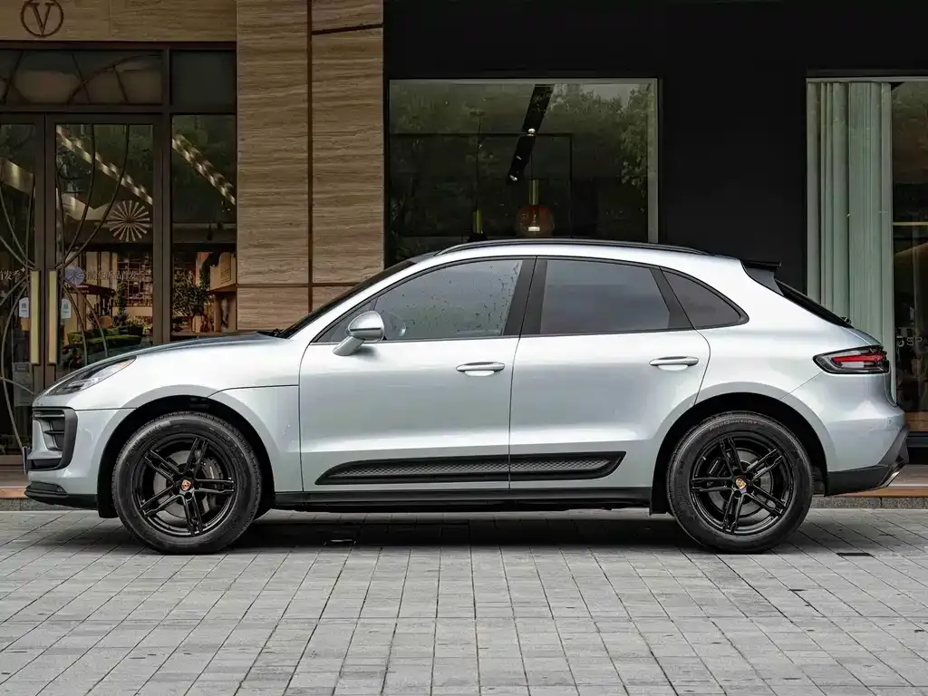 Porsche Macan — фото 8