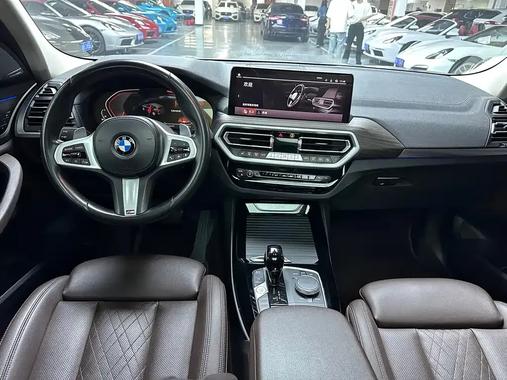 BMW X3 — фото 9