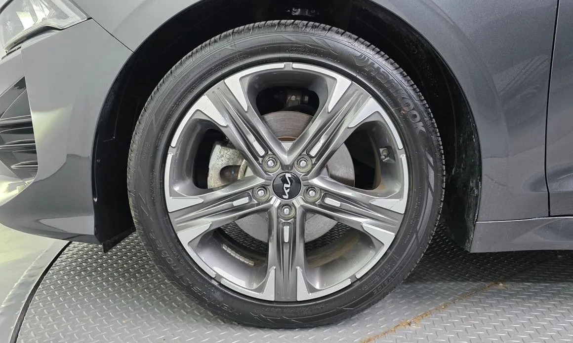 Kia K5 — фото 3