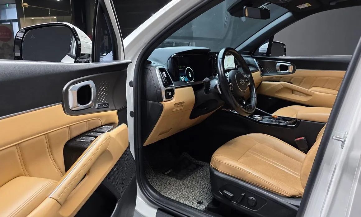 Kia Sorento — фото 10