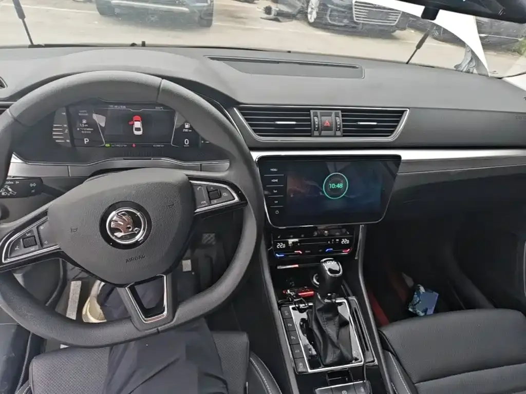 Skoda Superb 2024 из CN, фото 10