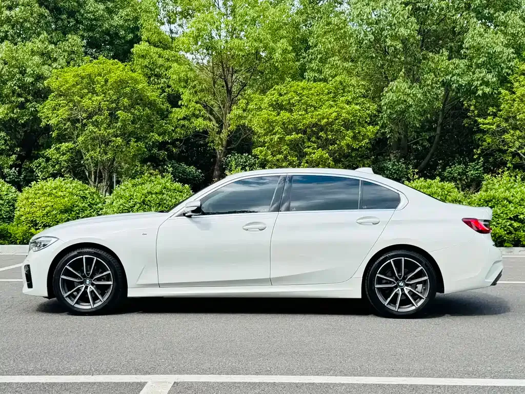 BMW 3 Series — фото 10