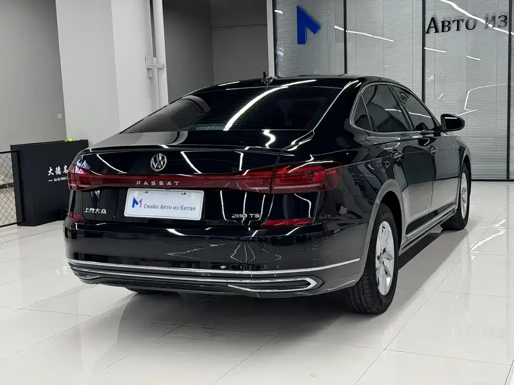 Volkswagen Passat — фото 6