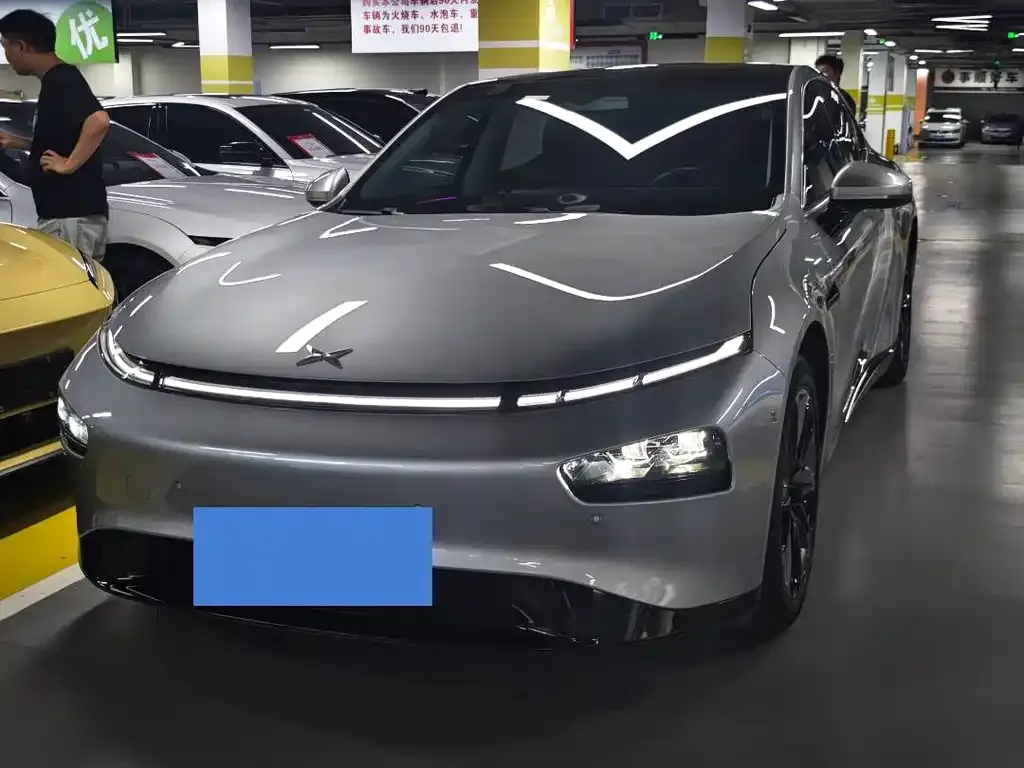 XPeng P7
