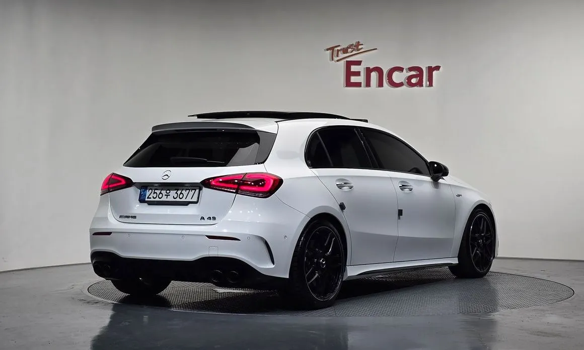 Mercedes-Benz A-Class — фото 8