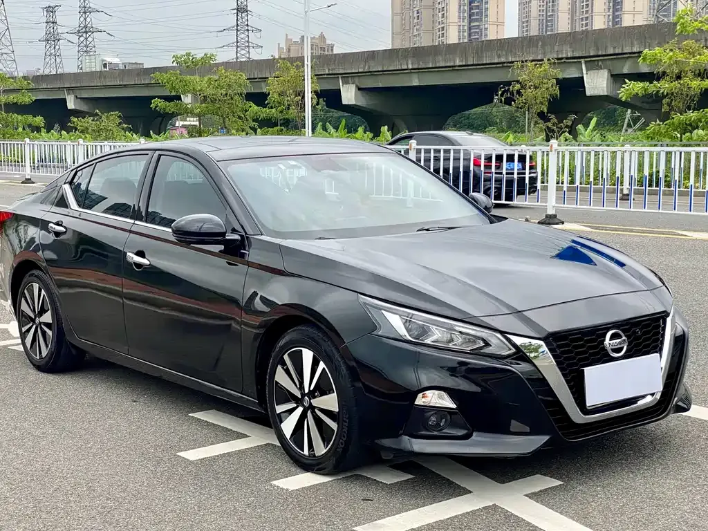 Nissan Teana — фото 3