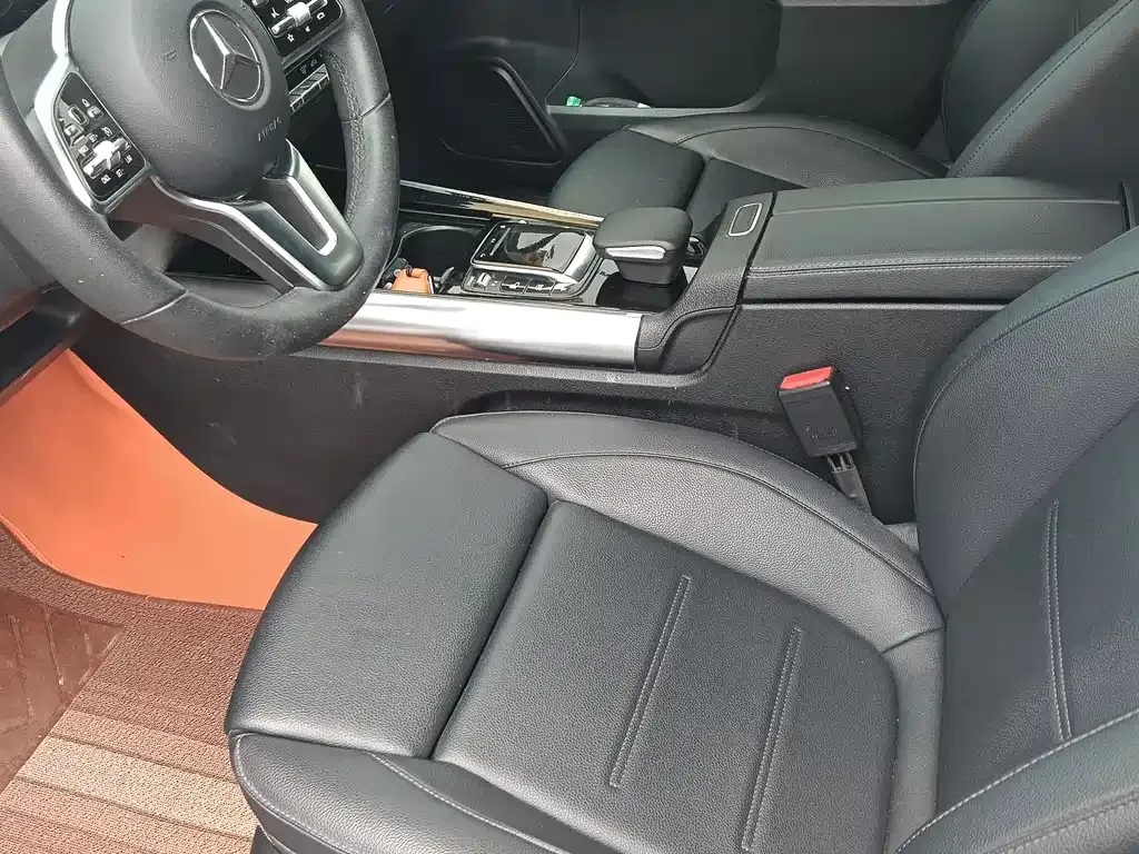 Mercedes-Benz GLA — фото 4