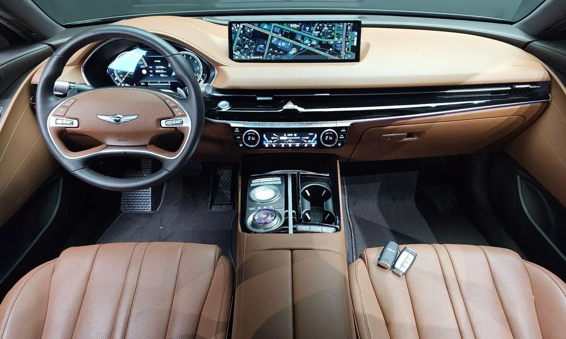 Genesis G80 — фото 10