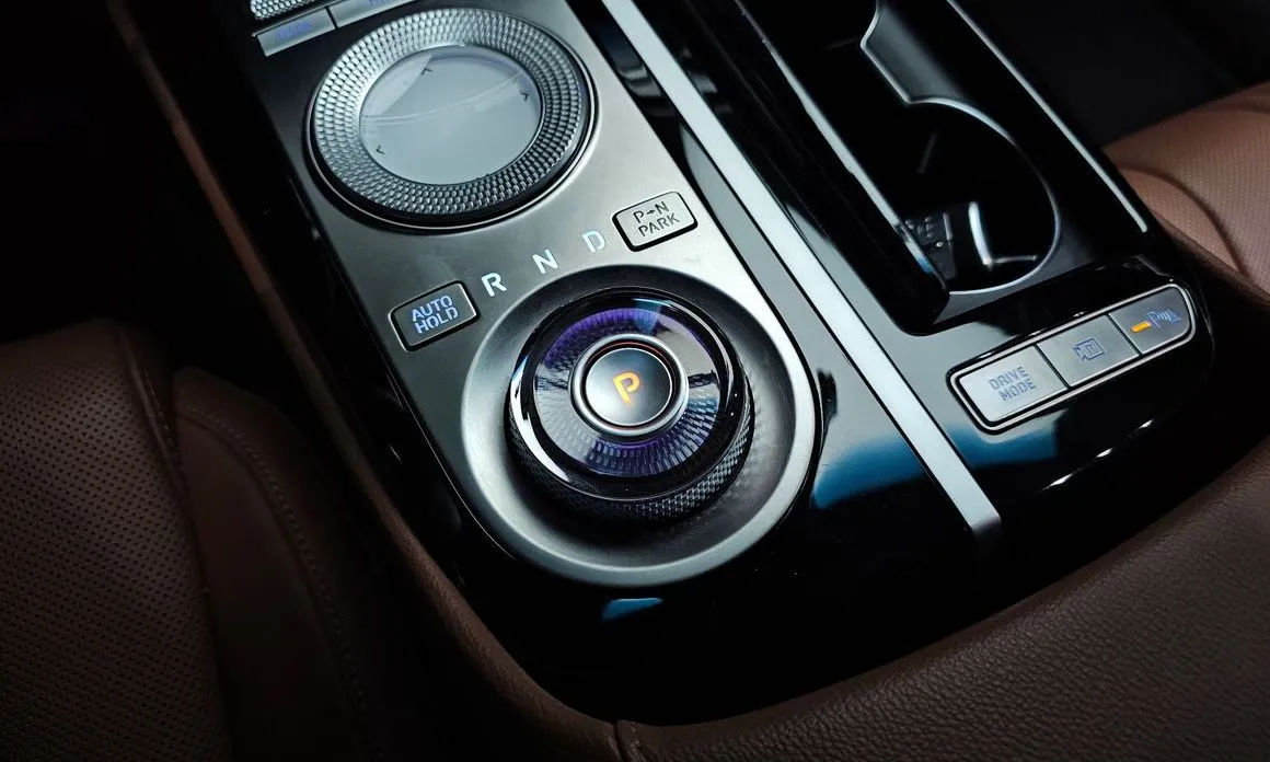 Genesis G80 — фото 9