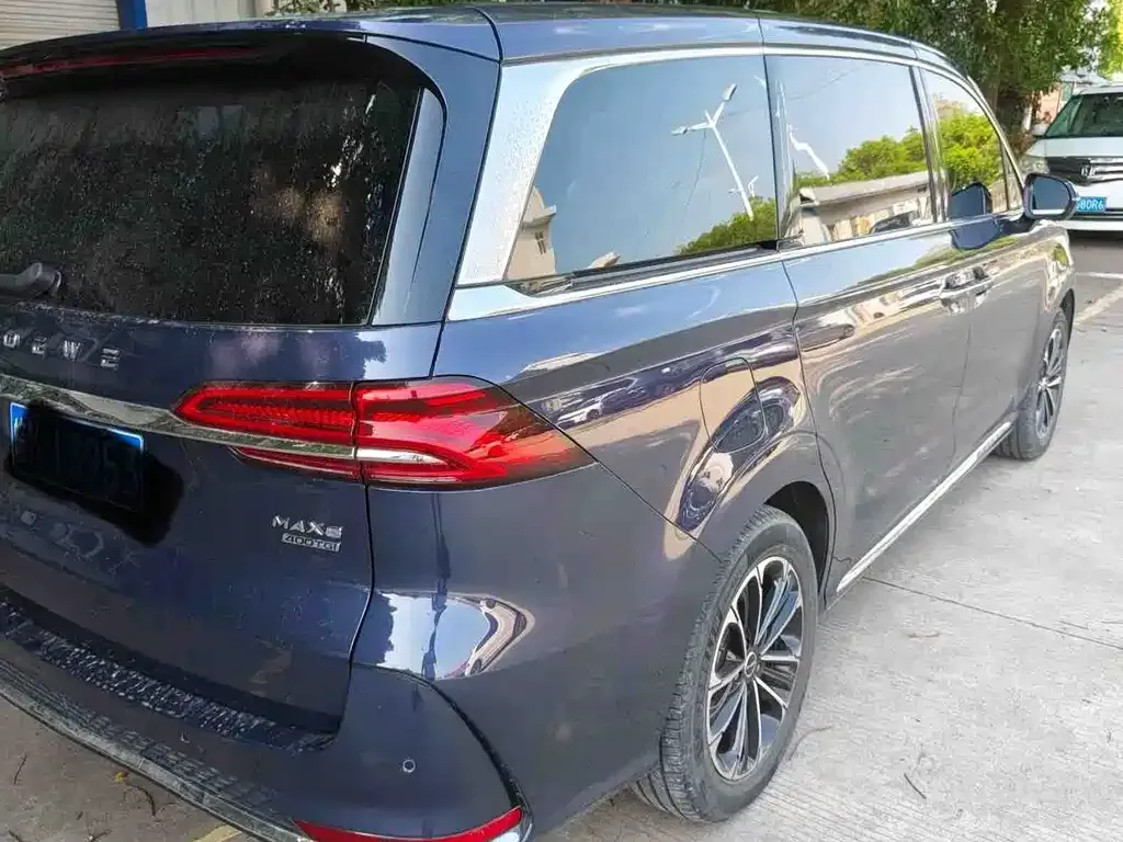 Roewe iMAX8 — фото 3