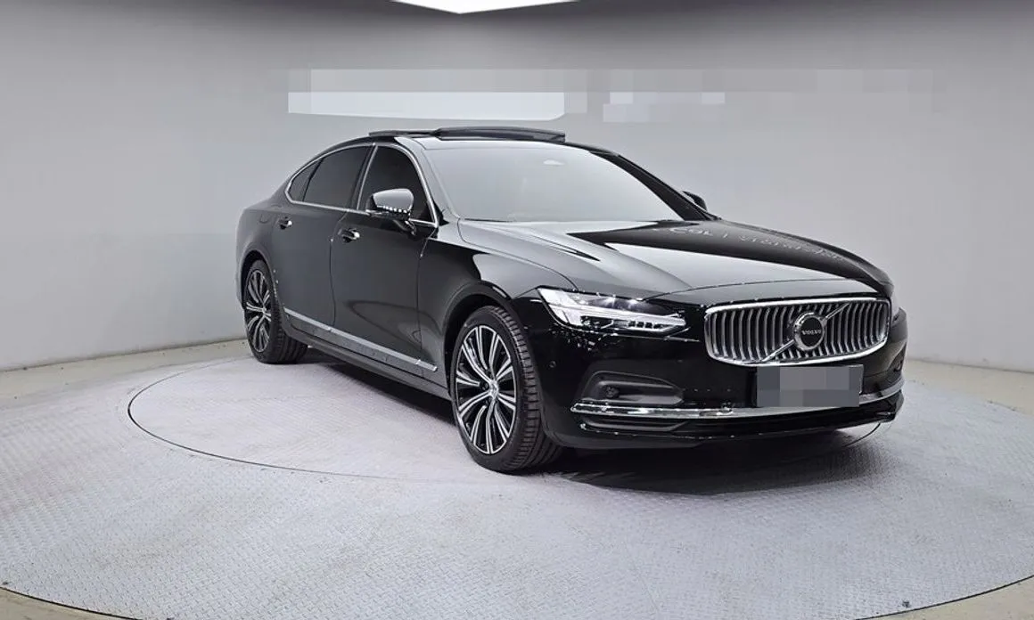Volvo S90 2023 из KR, фото 9