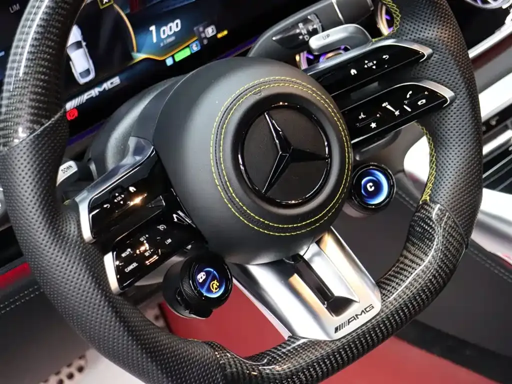 Mercedes-Benz AMG GT — фото 6